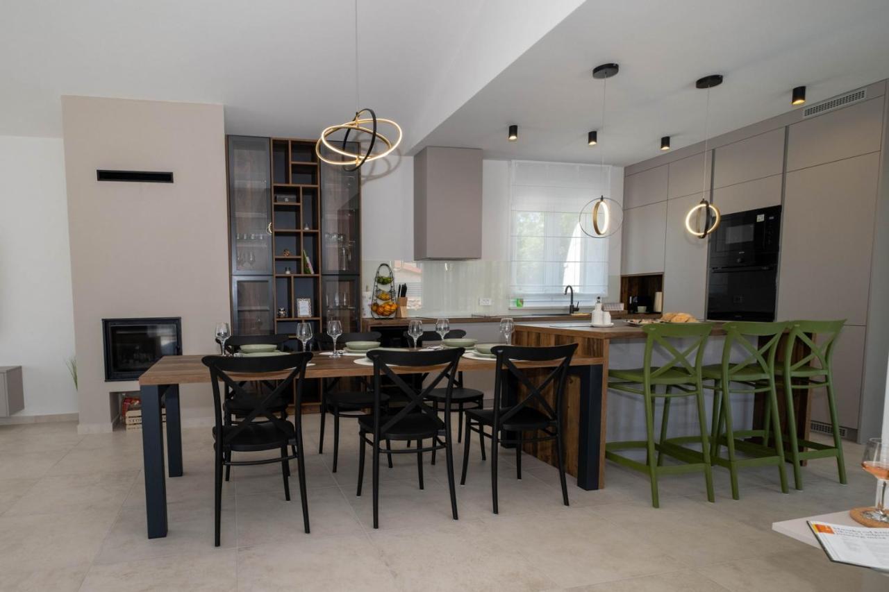 Villa Monika Muraj Eksteriør billede
